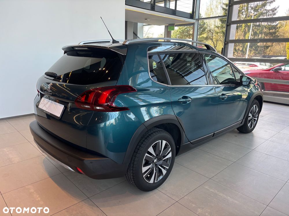 Peugeot 2008 1.2 Pure Tech Allure S&S EAT6 - 5