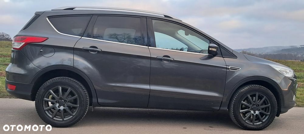 Ford Kuga 2.0 TDCi AWD Titanium - 12