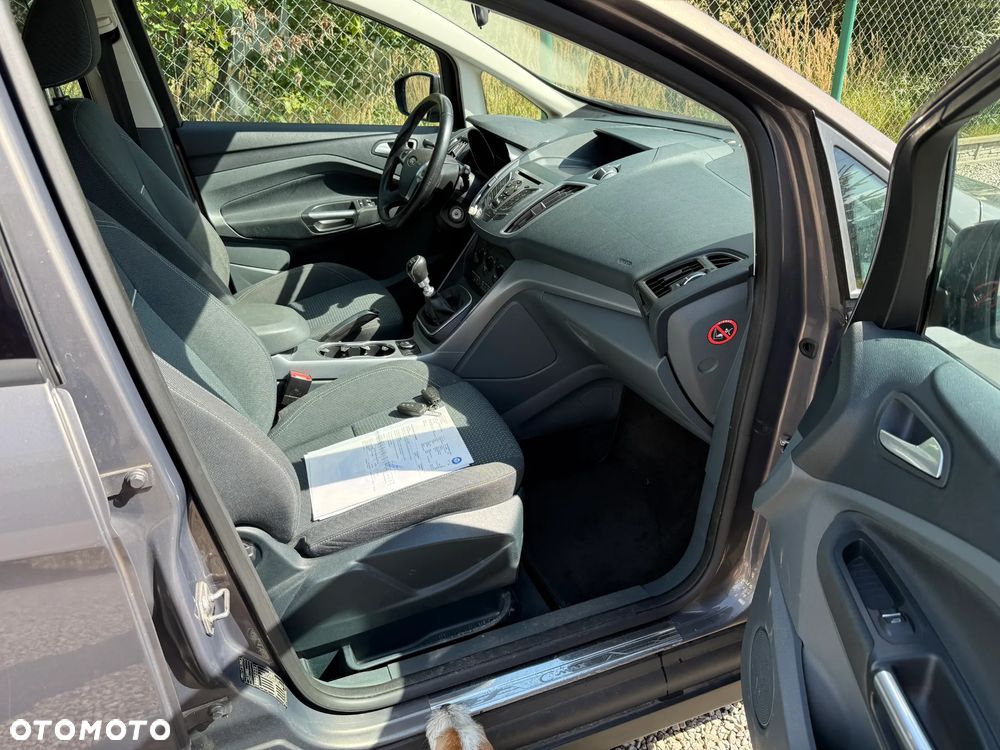Ford C-MAX - 13