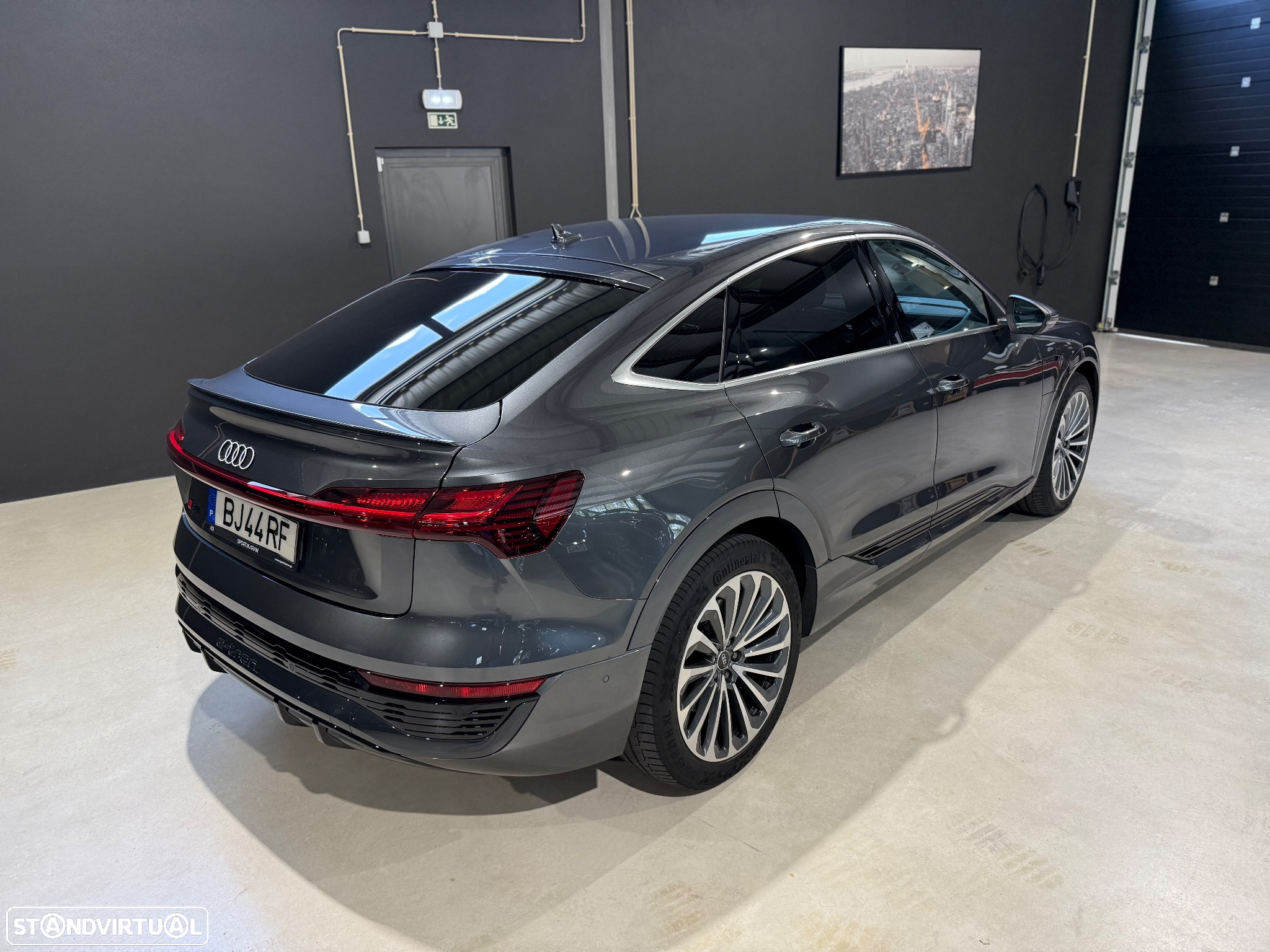 Audi Q8 e-Tron Sportback 50 quattro S line - 11