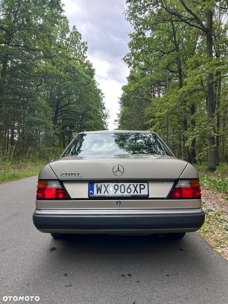 Mercedes-Benz W124 (1984-1993) - 7