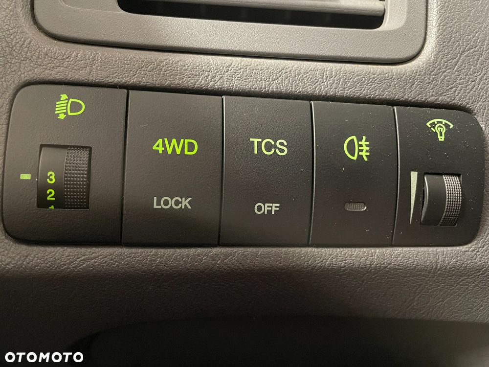 Hyundai Tucson 2.0 4WD GLS - 33