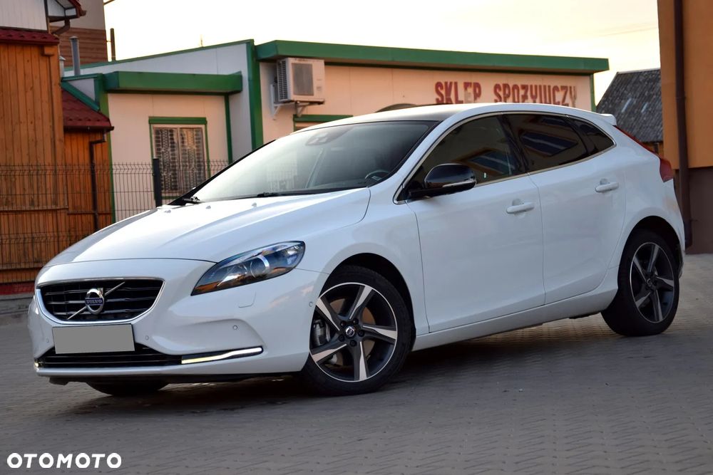 Volvo V40 - 8