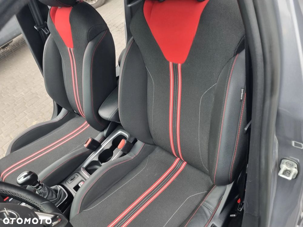 Opel Corsa 1.2 Direct Injection Turbo GS - 20