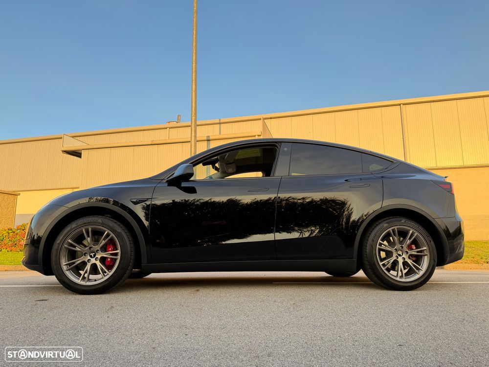 Tesla Model Y Tração Traseira - 10