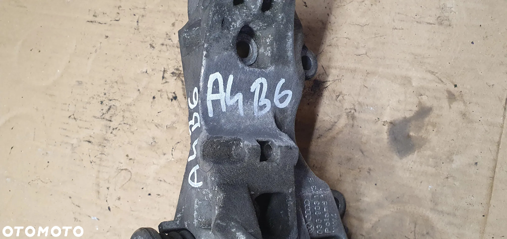 Podstawa łapa alternatora Audi A4 B6 1.9 TDI 036903143B - 6