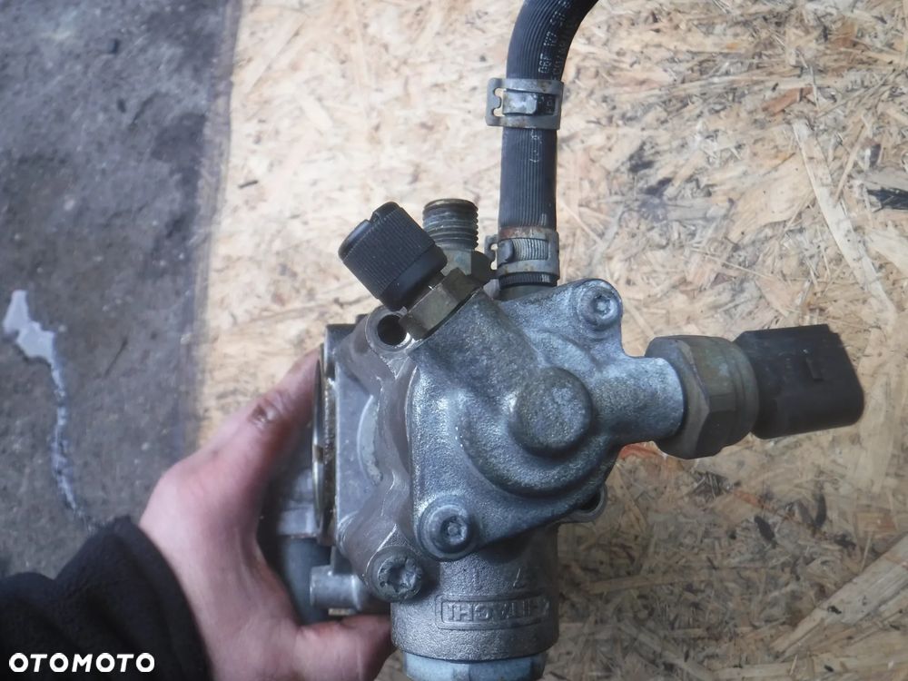 Vw Passat B6 Golf A3 S3  Skoda Seat Audi pompa paliwa 06F127025H BPY BWA AXX 2.0 TFSI 2.0T 200ps wysokiego cisnienia - 2