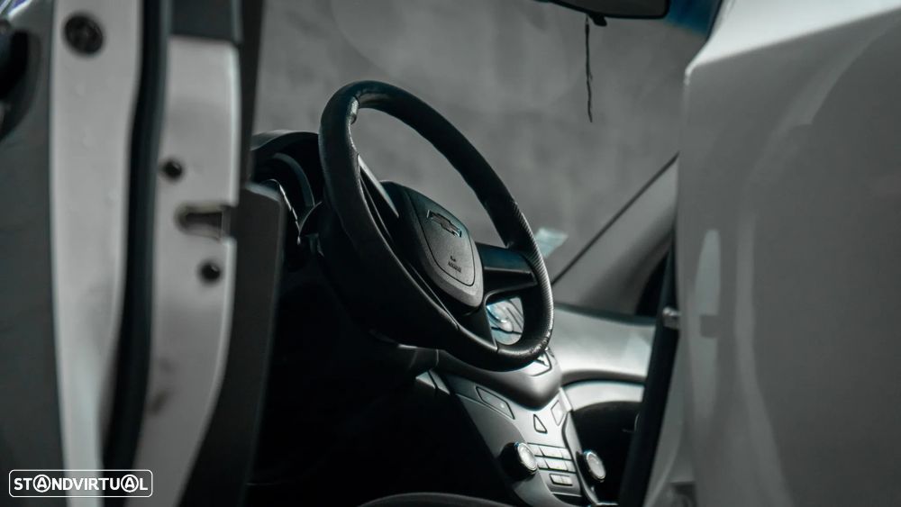 Chevrolet Cruze - 8