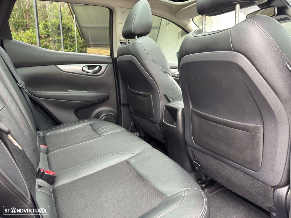 Nissan Qashqai 1.6 dCi Acenta Connect Xtronic - 19