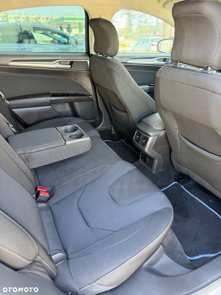 Ford Mondeo 2.0 TDCi Titanium - 20