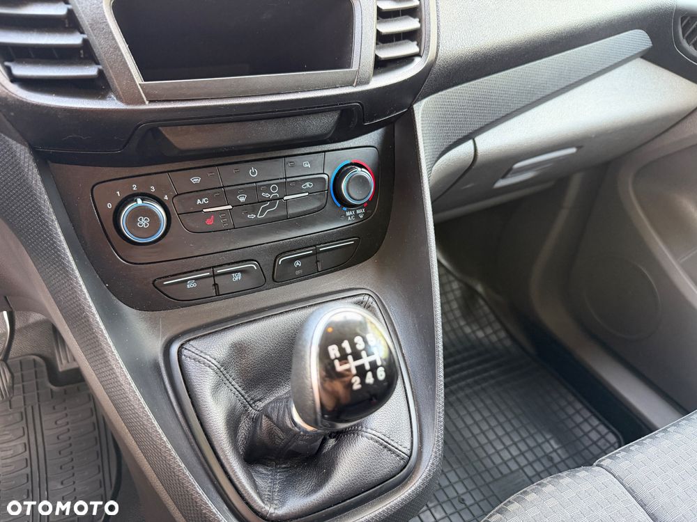 Ford Transit - 17