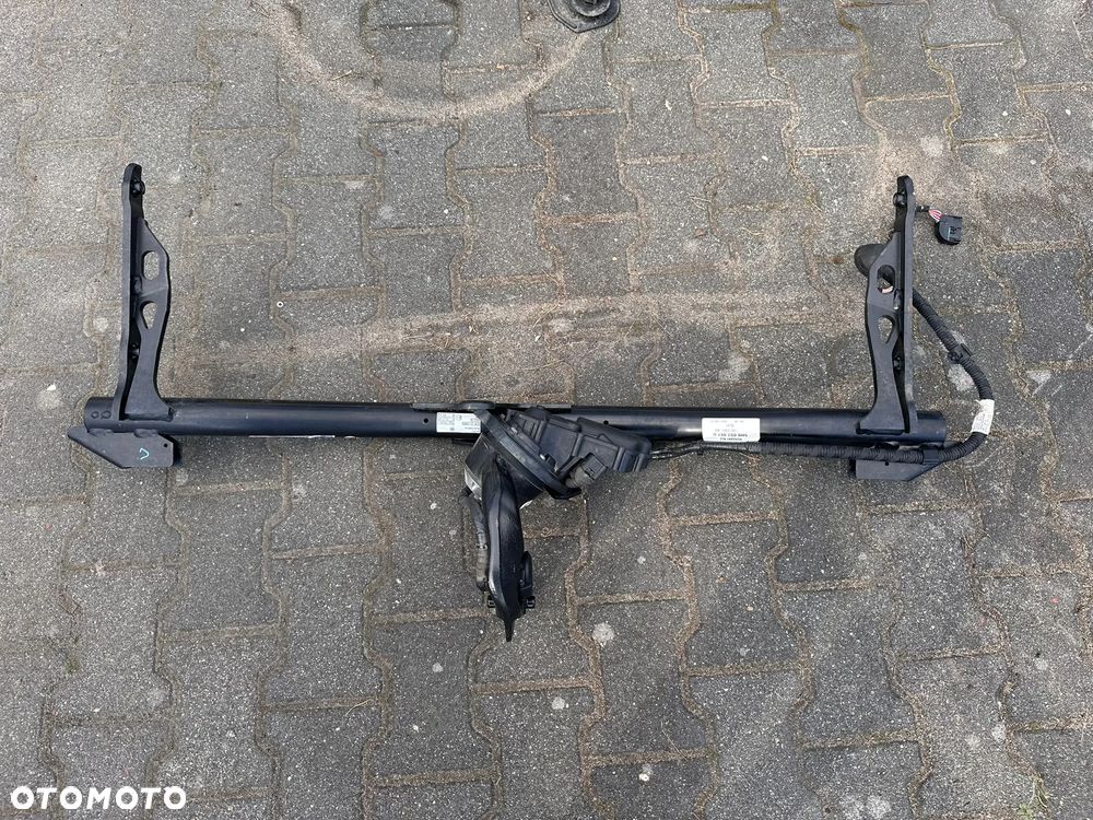 Hak elektryczny VW Golf VIII 8 5H0803881G - 1