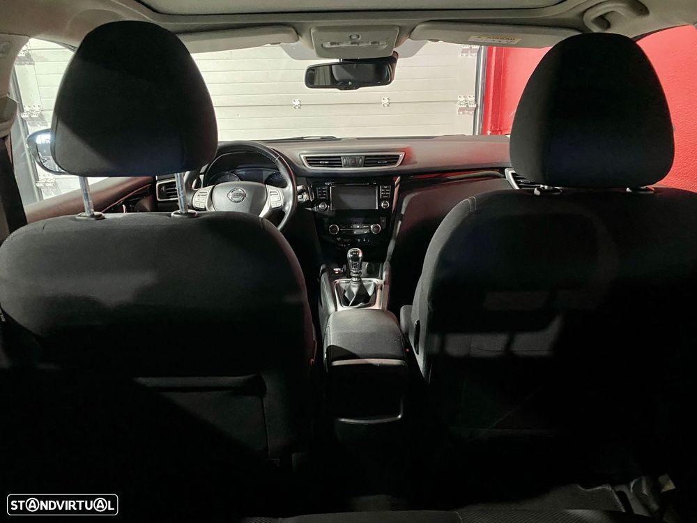 Nissan Qashqai 1.5 dCi Tekna Premium S Alcantara - 35