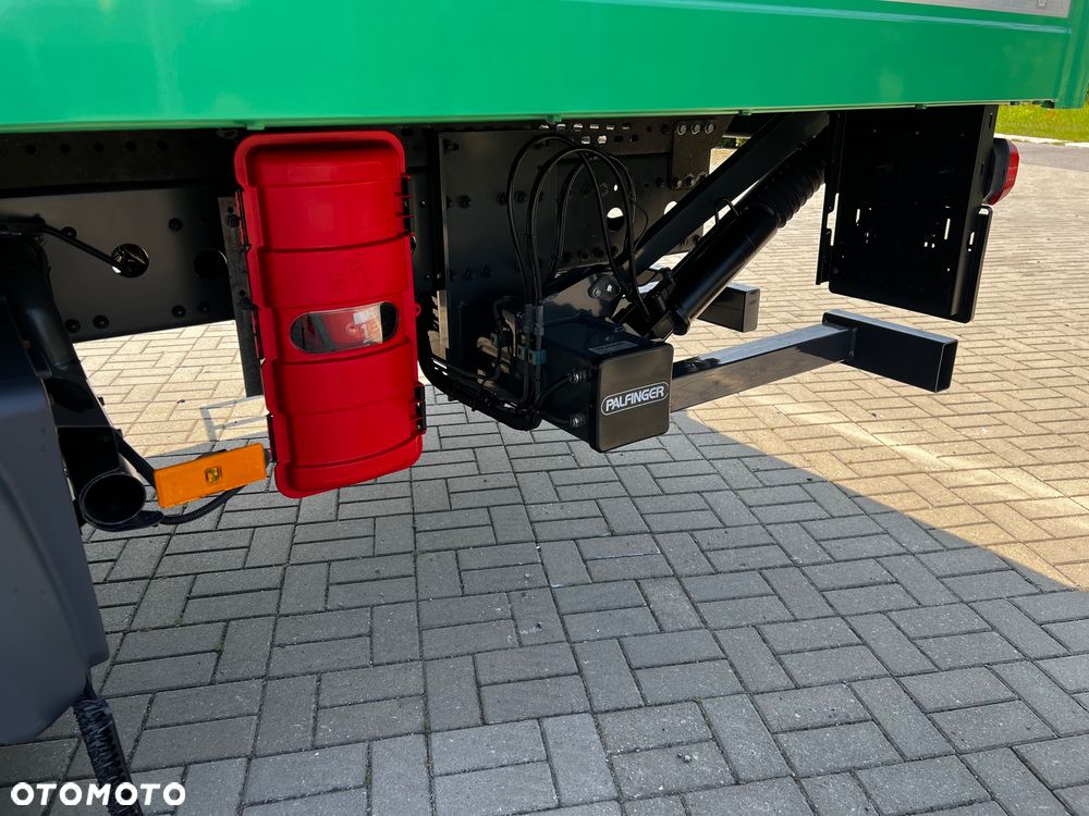 Mercedes-Benz ATEGO - 26