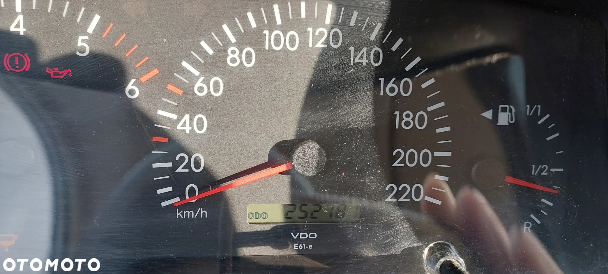 Toyota Corolla 2.0 D-4D Base - 8