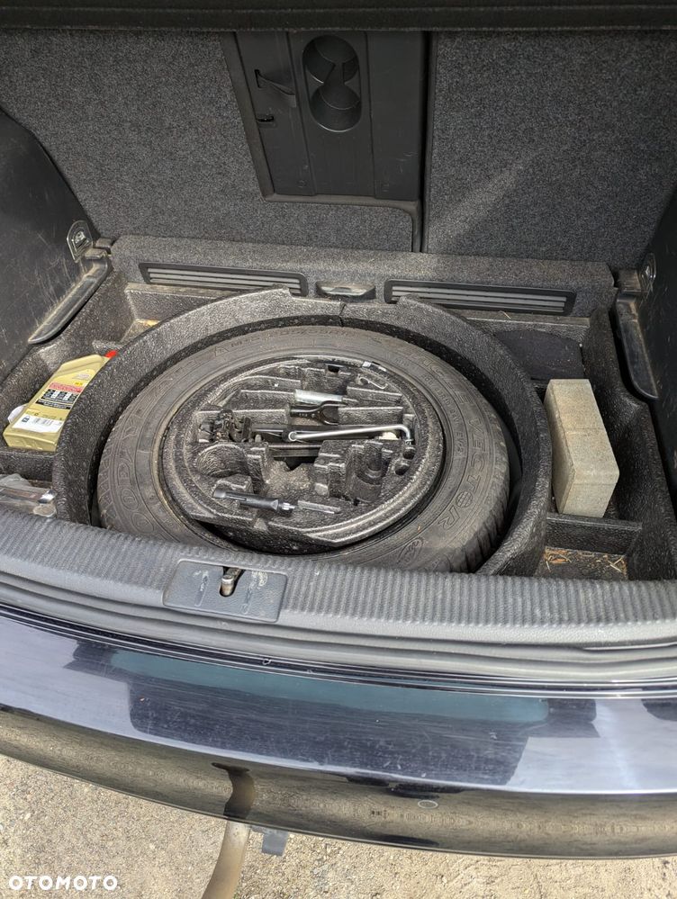 Volkswagen Golf Plus - 12