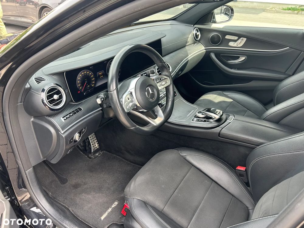 Mercedes-Benz Klasa E 220 d 4-Matic Business Edition 9G-TRONIC - 3