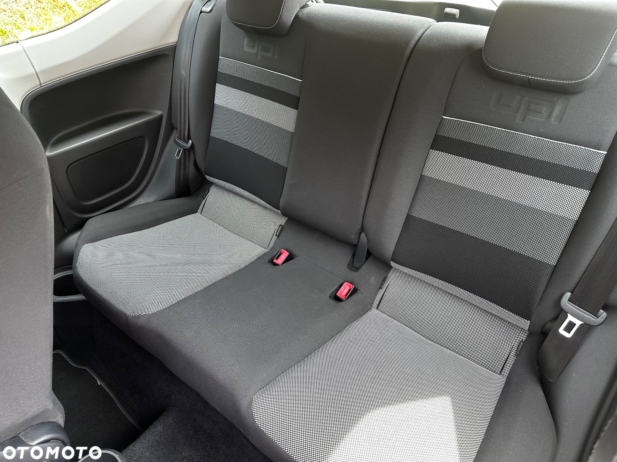 Volkswagen up! cheer - 16