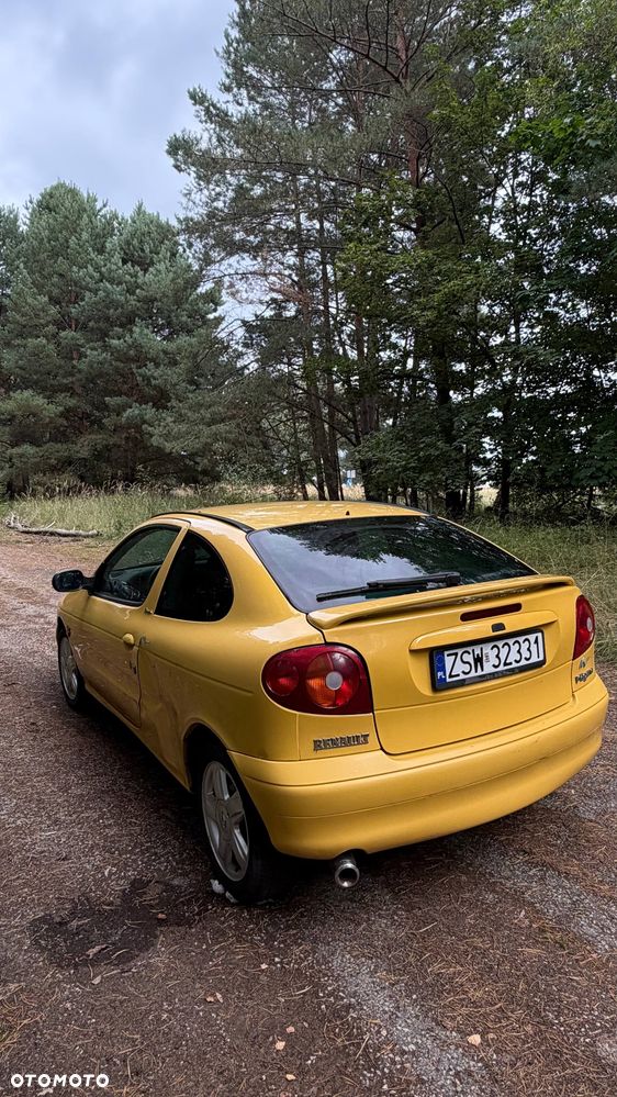 Renault Megane 1.6 Privilege - 3