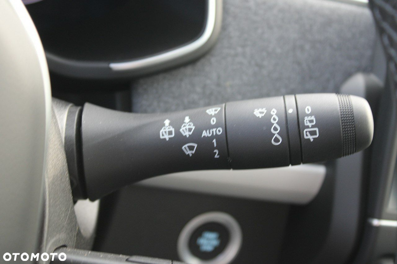 Renault Zoe - 19