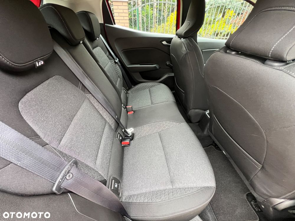 Renault Clio - 21