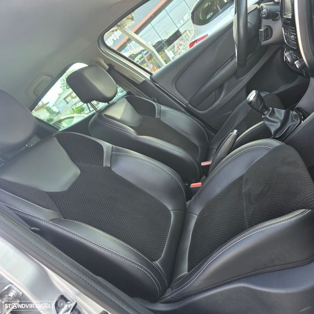 Renault Clio 0.9 TCe Limited Edition - 31