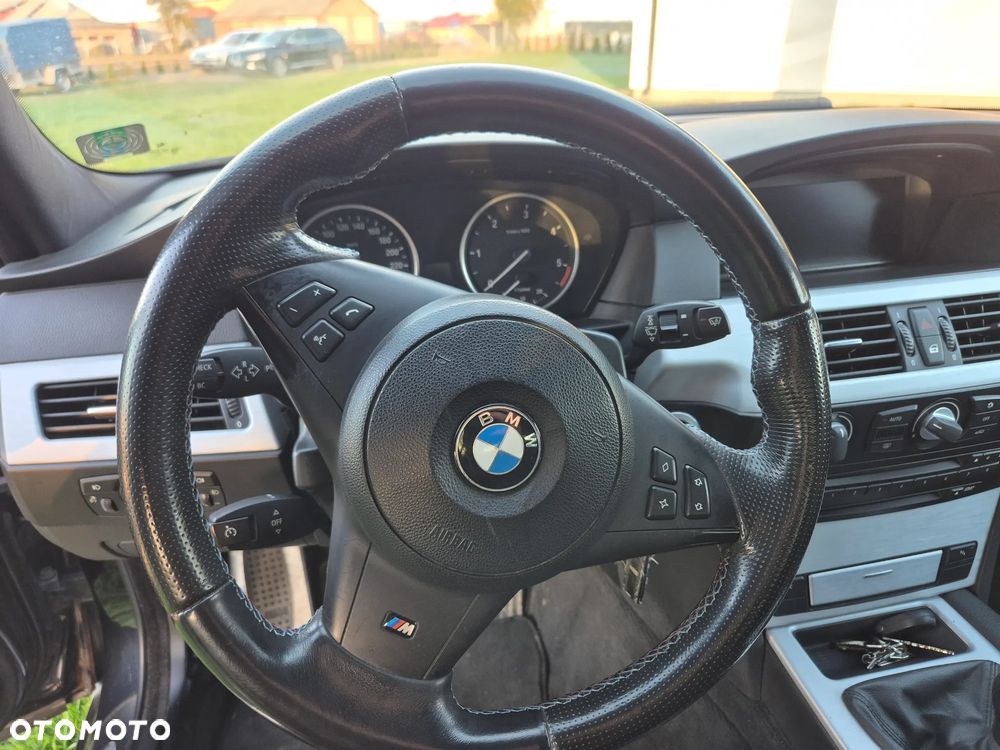 BMW Seria 5 520d - 8