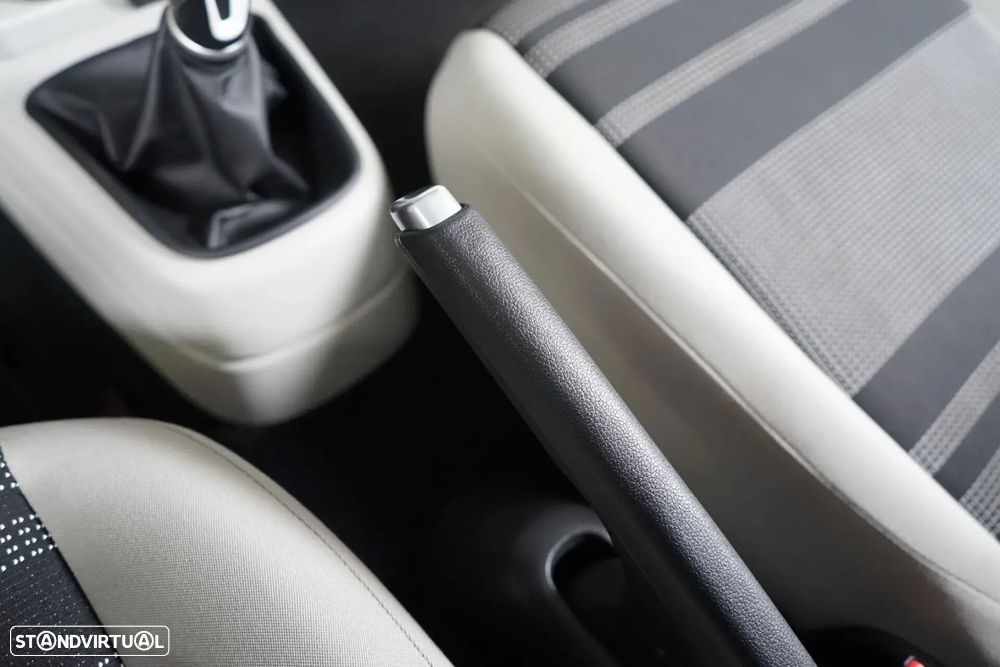 SEAT Mii - 22