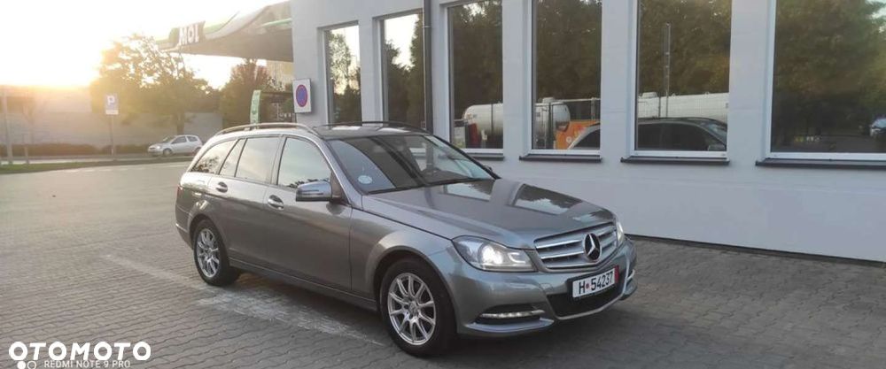 Mercedes-Benz Klasa C 200 CDI BlueEff Avantgarde - 20
