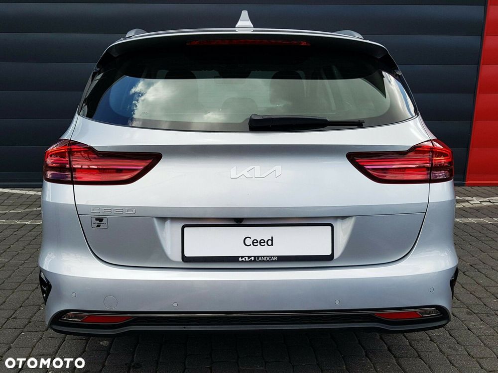 Kia Ceed 1.5 T-GDI M DCT - 9