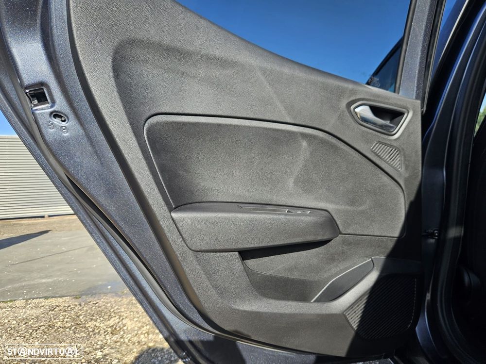 Renault Clio 1.0 TCe Evolution - 45