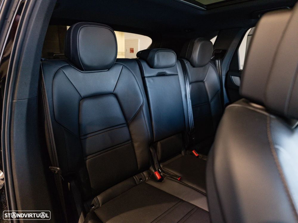 Porsche Cayenne S E-Hybrid - 18