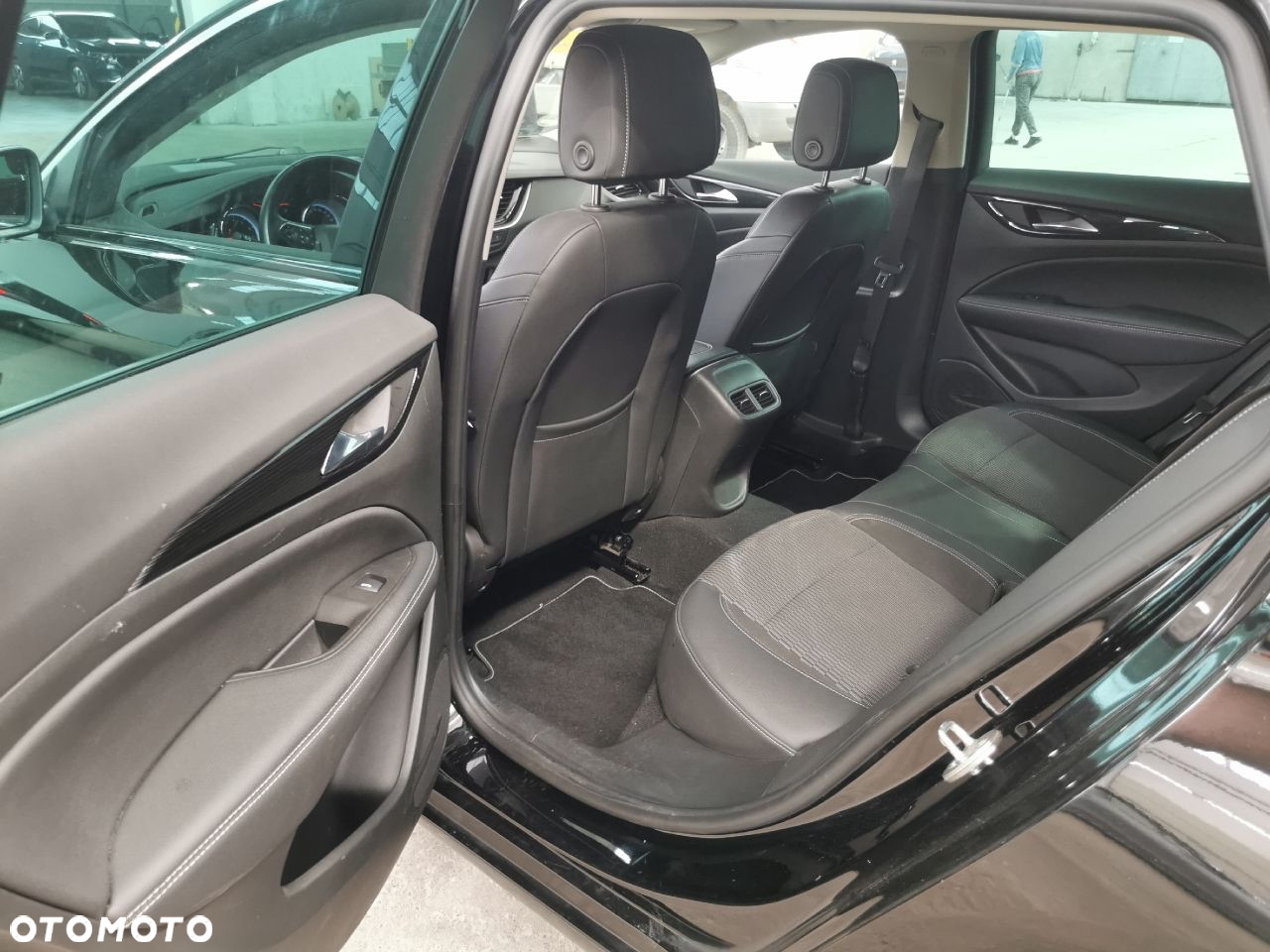 Opel Insignia 1.5 T Elite S&S - 14