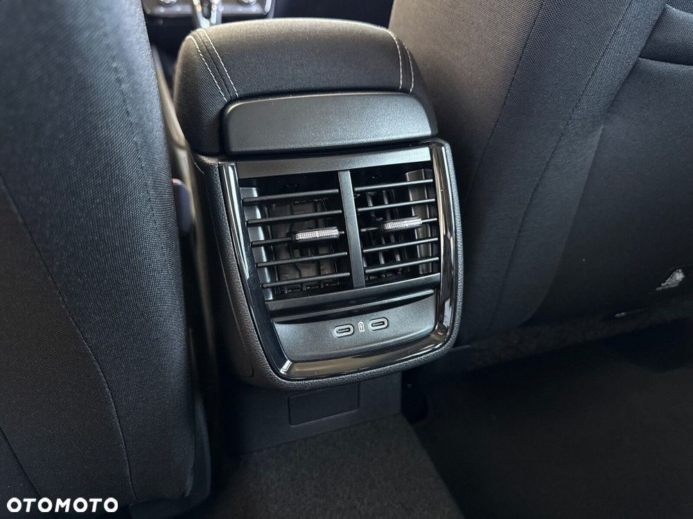 Skoda Scala 1.5 TSI Drive DSG - 24