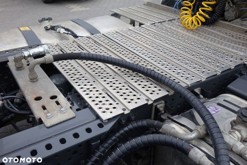 Mercedes-Benz ACTROS 1848 / EURO 6 / STANDARD / AUTOMAT / HYDRAULIKA / LODÓWKA / NAWIGACJA GPS - 18