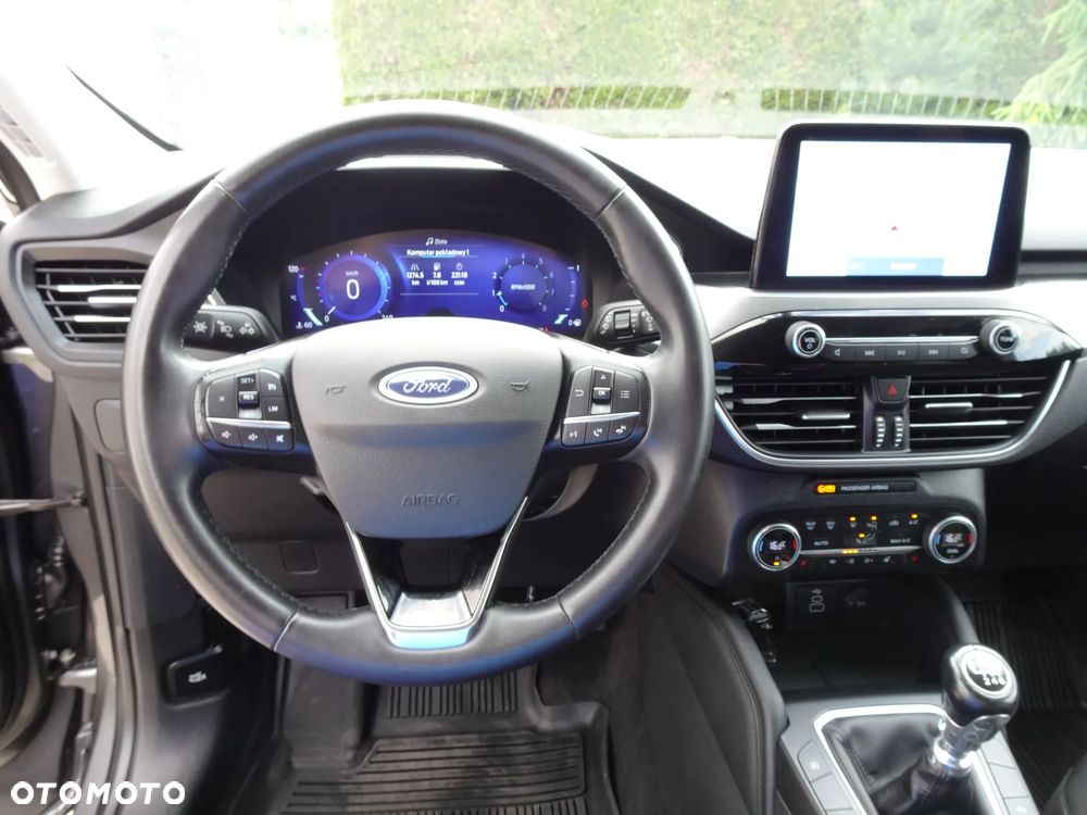 Ford Kuga 1.5 EcoBoost FWD Titanium - 23
