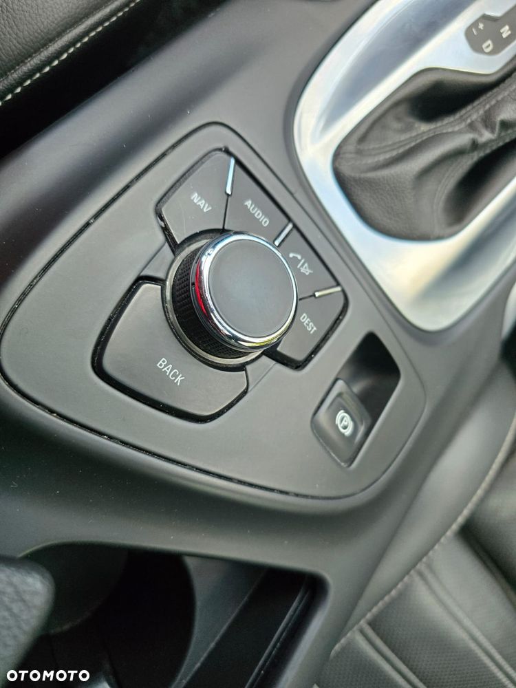 Opel Insignia 2.0 BiTurbo CDTI 4x4 Sport - 30