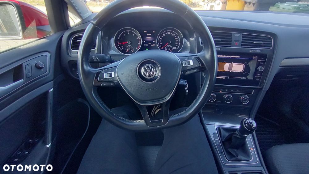 Volkswagen Golf 1.5 TSI BMT Comfortline - 20