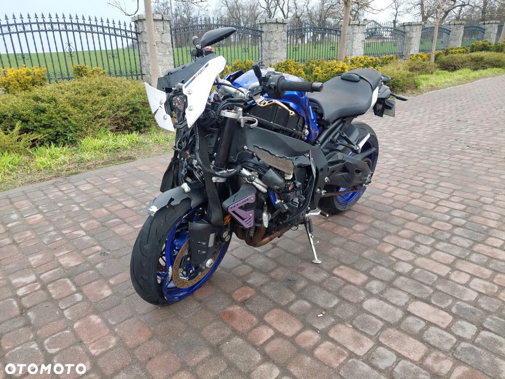 Yamaha MT - 1