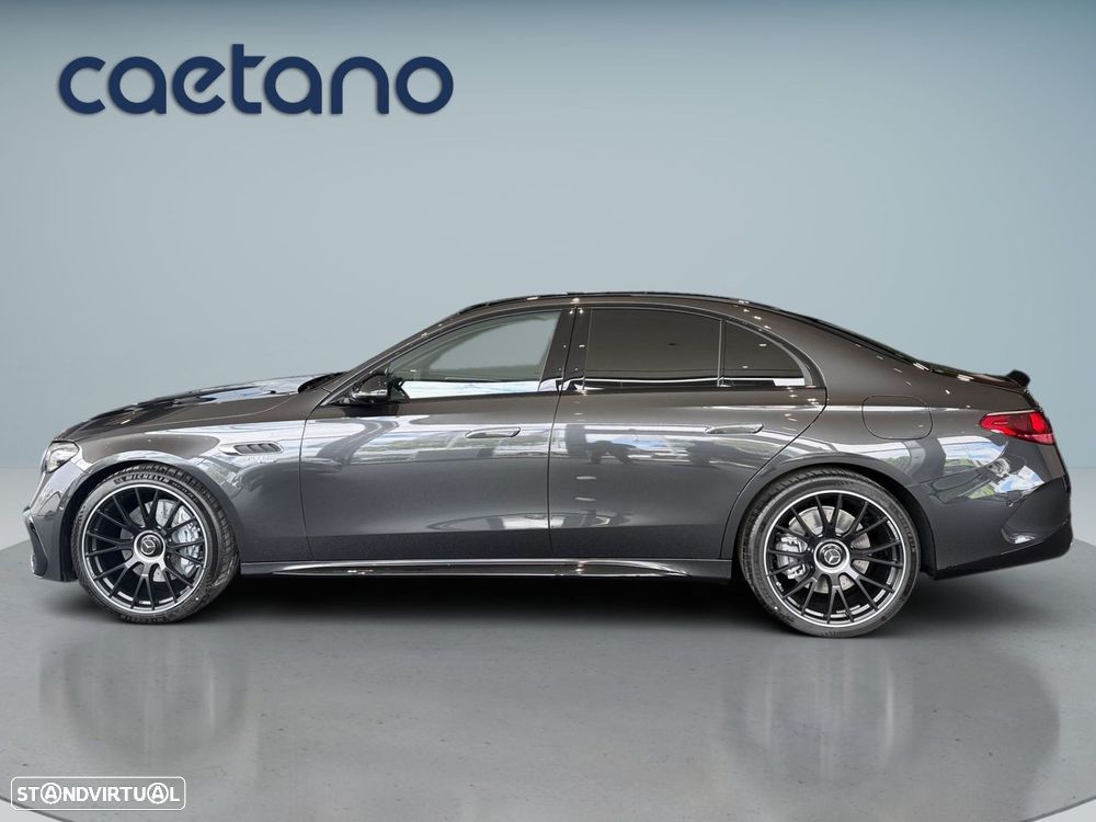 Mercedes-Benz E 53 AMG 4Matic+ - 3