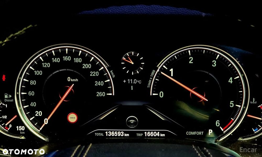 BMW Seria 5 520d - 14