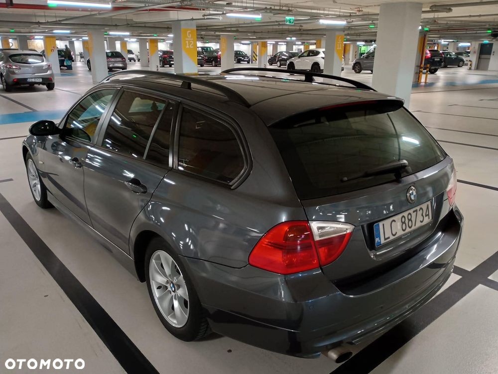 BMW Seria 3 320d - 5