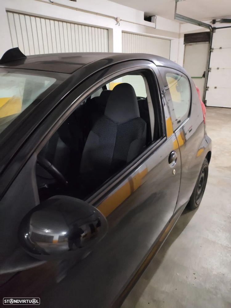 Peugeot 107 1.0 Urban Style - 7