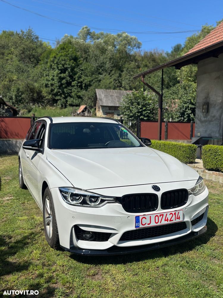 BMW Seria 3 320d Touring Sport Line - 2