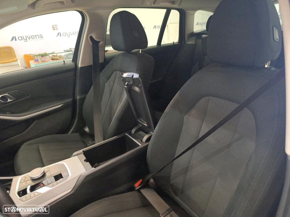 BMW 320 e Auto - 6