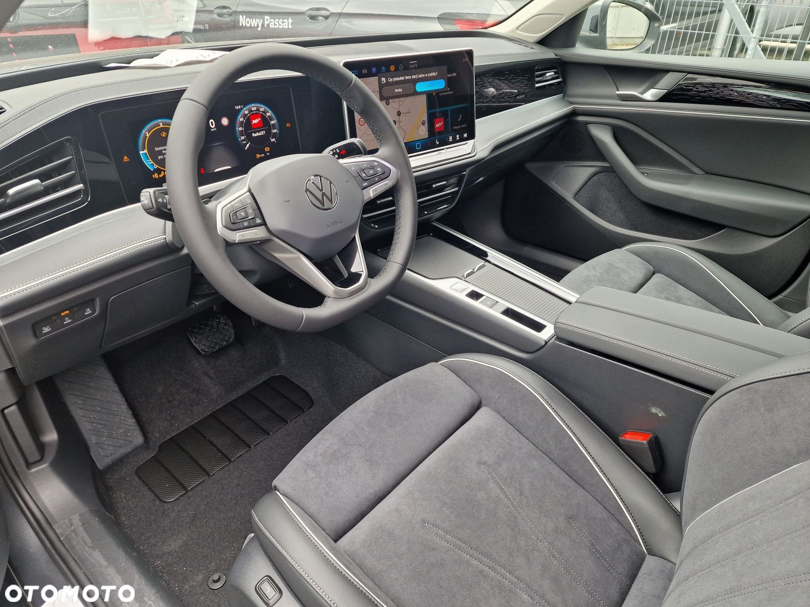 Volkswagen Passat - 8