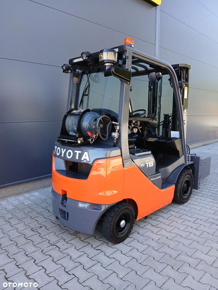 Toyota 02-8FGF18 - 6