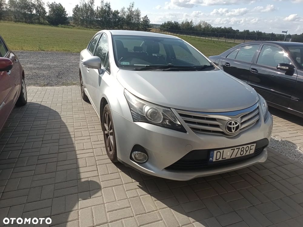 Toyota Avensis 2.0 D-4D - 3