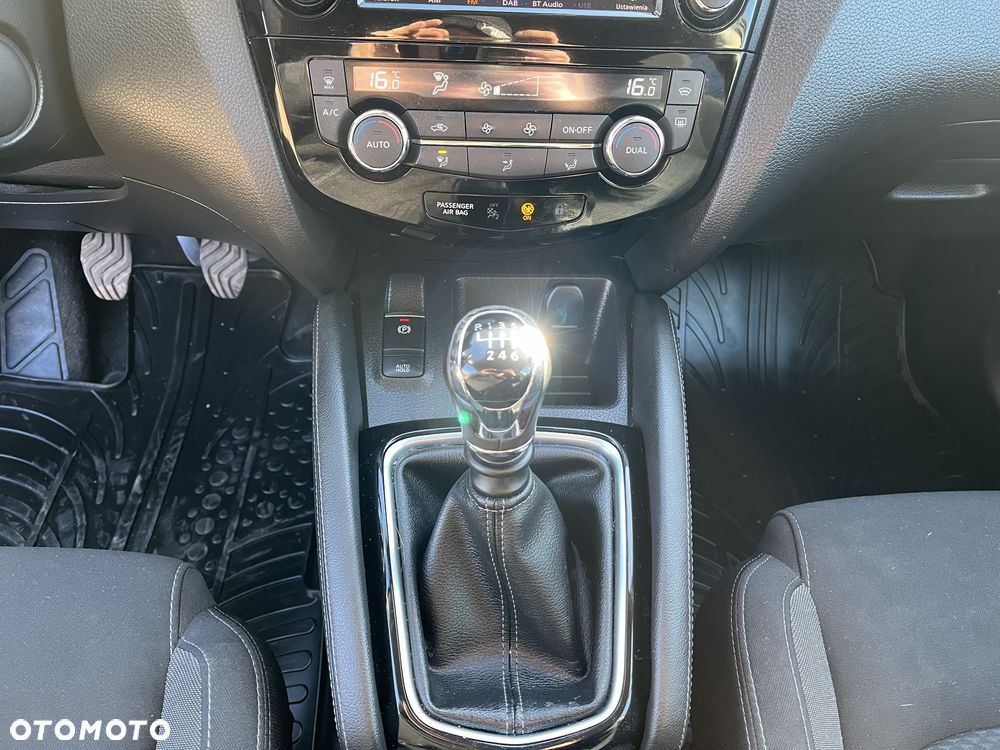 Nissan Qashqai - 15
