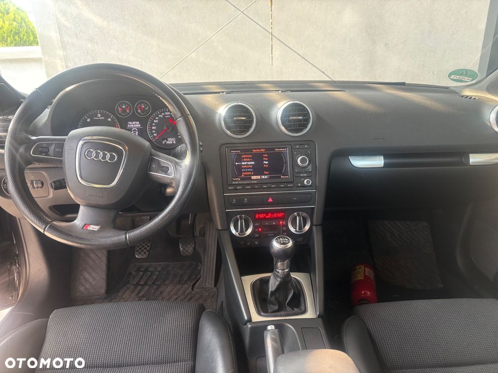 Audi A3 Sportback - 8